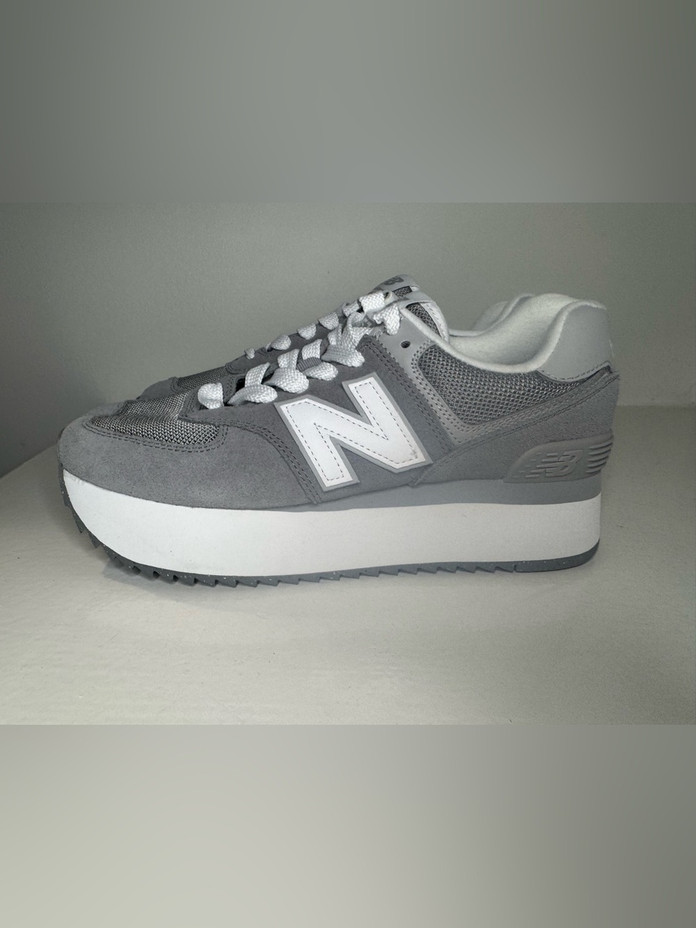 New Balance White and Light Gray Women's Sneakers - Picture 5 of 5